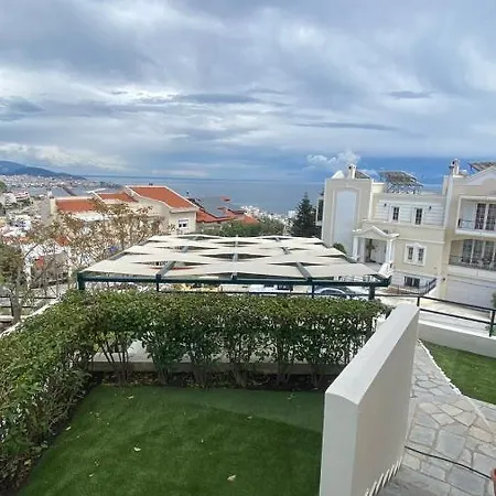 Emerald Garden I&ii Appartement *
