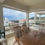 Апартаменты Emerald Garden I & Ii Кавала